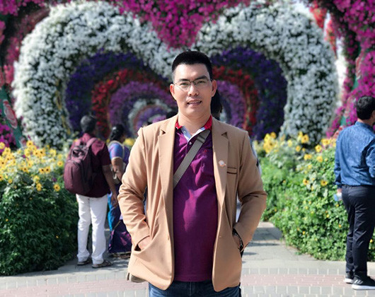 Thầy Nguyễn Văn Phúc - Phó Hiệu trưởng Trường trung học phổ thông Đông Dương, quận Gò Vấp (ảnh: CTV) Thầy Nguyễn Văn Phúc - Phó Hiệu trưởng Trường trung học phổ thông Đông Dương, quận Gò Vấp (ảnh: CTV)