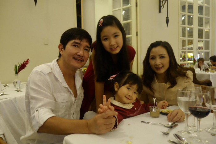 Gia đình hiện tại của nữ diễn viên Gia đình hiện tại của nữ diễn viên