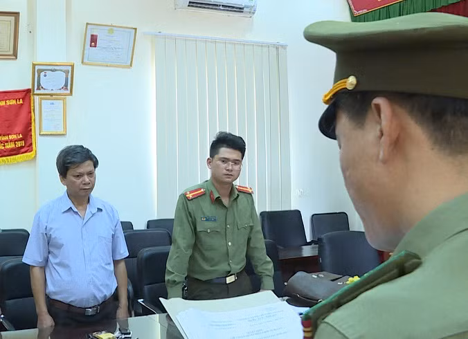 Đối tượng Lò Văn Huynh.
