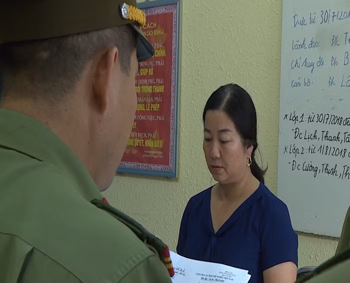 Đối tượng Cầm Thị Bun Sọn.