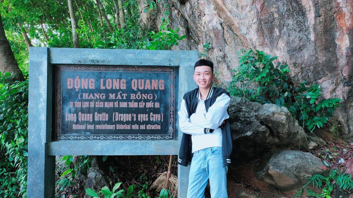 Nguyễn Văn Toàn, học sinh Trường Trung học phổ thông Quỳnh Lưu 3 - Nghệ An. Ảnh: Nhân vật cung cấp Nguyễn Văn Toàn, học sinh Trường Trung học phổ thông Quỳnh Lưu 3 - Nghệ An. Ảnh: Nhân vật cung cấp