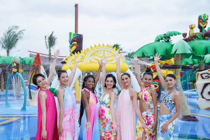 Các nàng hậu hào hứng khám phá công viên giải trí Tropicana Park Các nàng hậu hào hứng khám phá công viên giải trí Tropicana Park