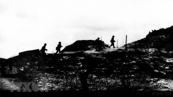 Quân giải phóng Trị Thiên làm chủ điểm cao 544. (Ảnh: Minh Đức/TTXVN) Quân giải phóng Trị Thiên làm chủ điểm cao 544. (Ảnh: Minh Đức/TTXVN)