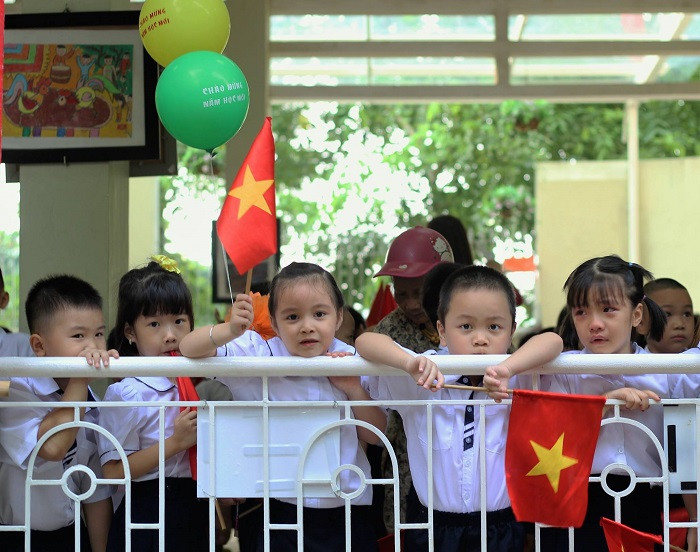 Việc đăng ký tuyển sinh trực tuyến giúp cuộc đua vào lớp 1 trở nên bớt căng thẳng, mệt mỏi (Ảnh: V.N) Việc đăng ký tuyển sinh trực tuyến giúp cuộc đua vào lớp 1 trở nên bớt căng thẳng, mệt mỏi (Ảnh: V.N)