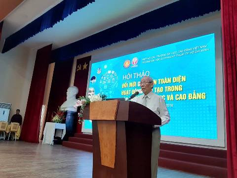 Giáo sư Trần Hồng Quân, Chủ tịch Hiệp hội các Trường Đại học, Cao đẳng Việt Nam (ảnh: P.L) Giáo sư Trần Hồng Quân, Chủ tịch Hiệp hội các Trường Đại học, Cao đẳng Việt Nam (ảnh: P.L)