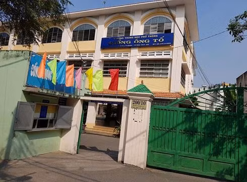 Trường trung học phổ thông Giồng Ông Tố, quận 2, Thành phố Hồ Chí Minh (ảnh: P.L) Trường trung học phổ thông Giồng Ông Tố, quận 2, Thành phố Hồ Chí Minh (ảnh: P.L)