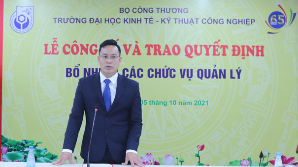 Thạc sĩ Vũ Hồng Thanh - Trưởng phòng Tuyển sinh và Truyền thông Trường Đại học Kinh tế - Kỹ thuật Công nghiệp. (Ảnh: website nhà trường) thay-thanh.png