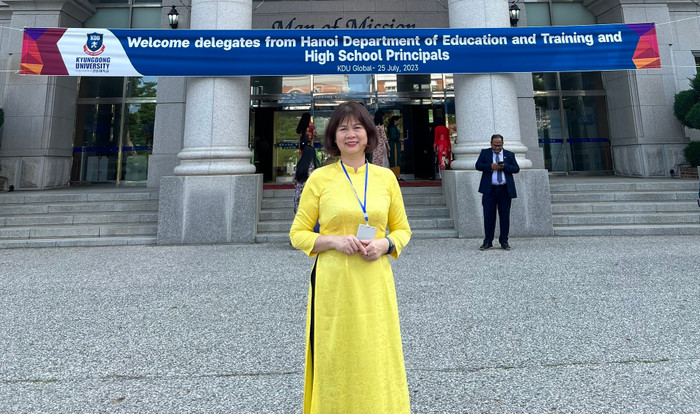 Cô Hoàng Thị Yến, Hiệu trưởng Trường Trung học cơ sở Nam Từ Liêm, Hà Nội. (Ảnh: NVCC)