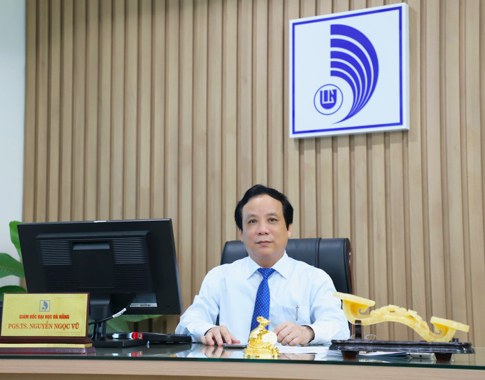 Theo thầy Vũ việc phát triển thêm các đại học quốc gia là phù hợp với xu thế của thế giới. (Ảnh: website Đại học Đà Nẵng)