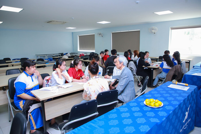 Sinh viên Trường Đại học Lạc Hồng giao lưu, trải nghiệm ở công ty Nhật Bản. (Ảnh: NTCC) IMG_9674.jpg