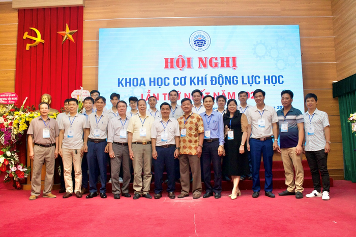 Hội nghị Khoa học Cơ khí Động lực của trường thu hút nhiều chuyên gia, nhà khoa học tham dự. (Ảnh: NTCC) unnamed (14).png