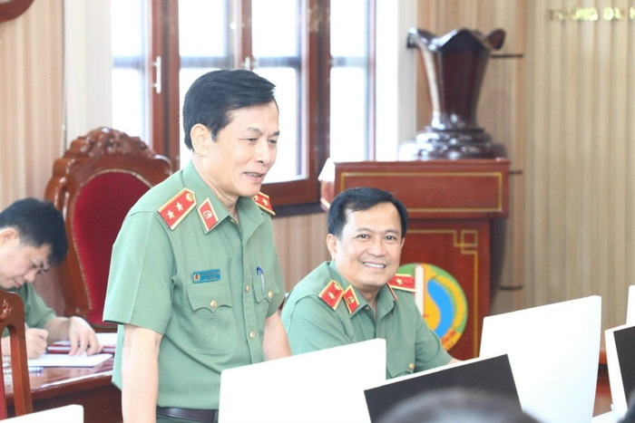 Hơn 40 năm gắn bó trong lực lượng công an nhân dân, Trung tướng Nguyễn Mạnh Trung đã đào tạo rất nhiều thế hệ học viên công an. (Ảnh: website Trường Đại học An ninh nhân dân) Trung-tuong-NMT-1.jpg