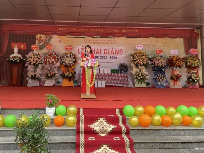 Cô Lê Thị Thơm - Hiệu trưởng Trường Tiểu học Cam Thượng, Ba Vì, Hà Nội. (Ảnh: website nhà trường) co-thom.jpg