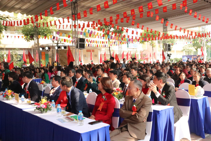 Các đại biểu tham dự buổi lễ. (Ảnh: Nhật Lệ) GDVN-TAY-MO (52).JPG