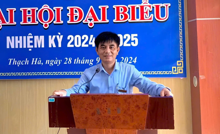 Thầy Lê Thái Phi, Hiệu trưởng Trường Trung học phổ thông Nguyễn Trung Thiên. (Ảnh NVCC) Thầy Lê Thái Phi, Hiệu trưởng Trường Trung học phổ thông Nguyễn Trung Thiên. (Ảnh NVCC)