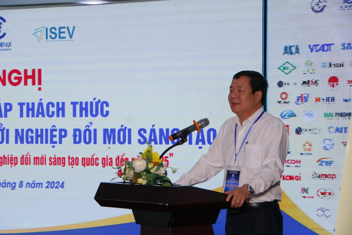 Phó Giáo sư, Tiến sĩ Vũ Đình Ngọ, Bí thư Đảng ủy, Chủ tịch Hội đồng trường Trường Đại học Điện lực. (Ảnh: Minh Quân) GDVN-DL.JPG