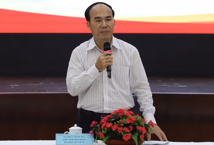 TS PHAN MINH DUC.jpg