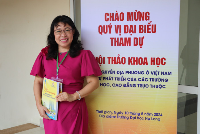 Tiến sĩ Nguyễn Đặng An Long - Phó Hiệu trưởng Trường Cao đẳng kinh tế Thành phố Hồ Chí Minh. (Ảnh: Nhật Lệ) GDVN_HOITHAO (2).JPG