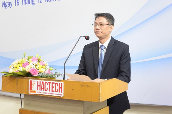 Phó Giáo sư, Tiến sĩ Đỗ Văn Trường - Phó Hiệu trưởng Trường Cao đẳng nghề Bách khoa Hà Nội. (Ảnh: NVCC) unnamed (3).jpg
