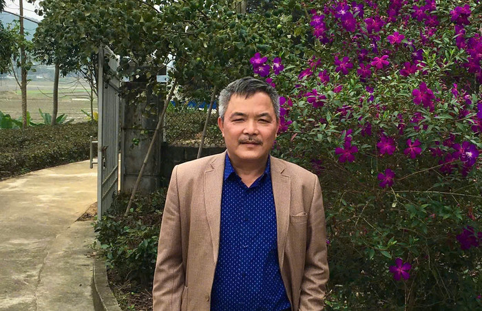 Thầy Hà Nhân Trưởng, Hiệu trưởng Trường Phổ thông dân tộc nội trú tỉnh Bắc Kạn. (Ảnh: NVCC) unnamed (17).jpg