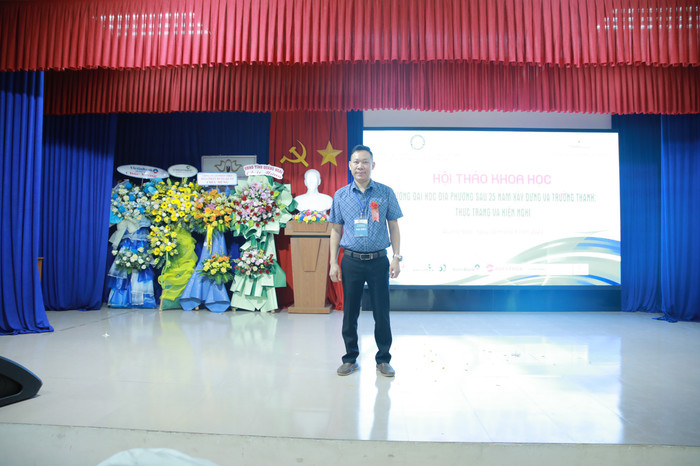 Tiến sĩ Hà Đình Hùng - Trưởng Phòng Đào tạo Sau đại học, Trường Đại học Văn hóa Thể thao và Du lịch Thanh Hóa. (Ảnh: NVCC) thay-hung.jpg