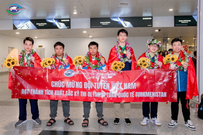 Học sinh Việt Nam đoạt 6 Huy chương Vàng tại kỳ thi Olympic Giao lưu Toán học Turkmenistan. 493261587_1291677032519277_193483200505950139_n.jpg