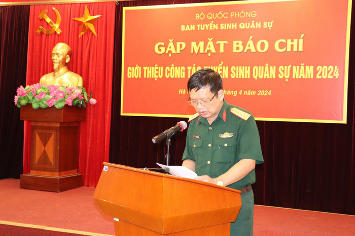 Đại tá, Tiến sĩ Nguyễn Văn Thái - Trưởng ban thư ký Ban tuyển sinh Quân sự Bộ Quốc phòng. GDVN_QD-66.jpg