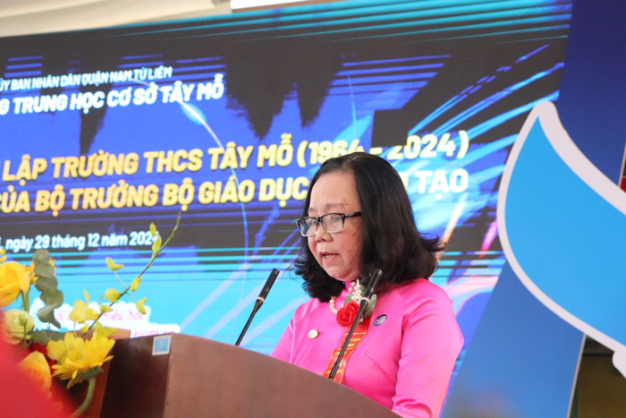Cô Nguyễn Thị Thân - Nguyên Phó Hiệu trưởng Trường Trung học cơ sở Tây Mỗ. (Ảnh: Nhật Lệ) GDVN-TAY-MO (24).JPG