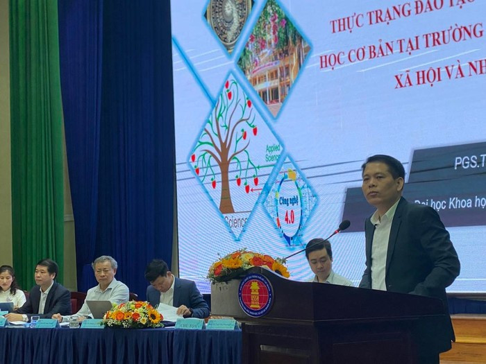 Phó giáo sư, Tiến sĩ Bùi Thành Nam, Trưởng phòng Đào tạo Trường Đại học Khoa học Xã hội và Nhân văn - Đại học Quốc gia Hà Nội. (Ảnh: Lê Phương) Phó giáo sư, Tiến sĩ Bùi Thành Nam, Trưởng phòng Đào tạo Trường Đại học Khoa học Xã hội và Nhân văn - Đại học Quốc gia Hà Nội. (Ảnh: Lê Phương)