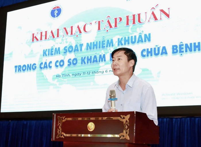 Thầy thuốc ưu tú, Thạc sĩ Nguyễn Việt Thắng, Phó Trưởng phòng Nghiệp vụ Y, Sở Y tế tỉnh Hà Tĩnh kiêm Phó Chủ tịch Hiệp hội Điều dưỡng Việt Nam, Chủ tịch Hội Điều dưỡng Hà Tĩnh. (Ảnh: NVCC) Thầy thuốc ưu tú, Thạc sĩ Nguyễn Việt Thắng, Phó Trưởng phòng Nghiệp vụ Y, Sở Y tế tỉnh Hà Tĩnh kiêm Phó Chủ tịch Hiệp hội Điều dưỡng Việt Nam, Chủ tịch Hội Điều dưỡng Hà Tĩnh. (Ảnh: NVCC)
