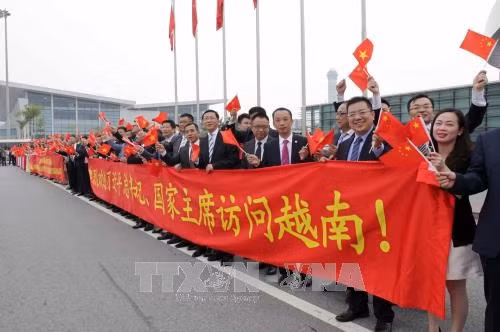 Quang cảnh Lễ đón Tổng Bí thư, Chủ tịch Trung Quốc Tập Cận Bình tại Sân bay Quốc tế Nội Bài, Hà Nội. Ảnh: Trần Việt/TTXVN