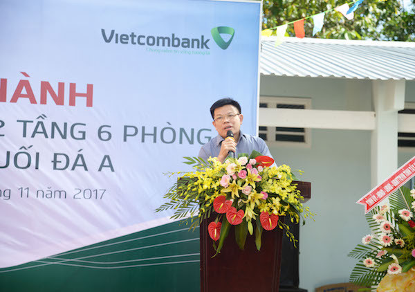 Ông Đào Minh Tuấn – Phó Tổng giám đốc, Chủ tịch Công đoàn Vietcombank phát biểu tại buổi lễ. Ông Đào Minh Tuấn – Phó Tổng giám đốc, Chủ tịch Công đoàn Vietcombank phát biểu tại buổi lễ.