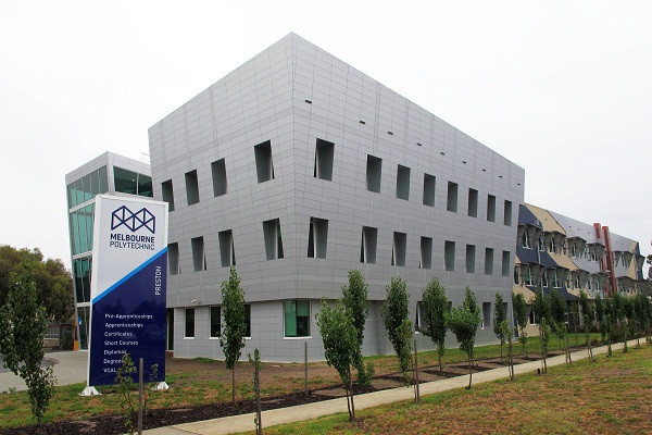 Melbourne Polytechnic là trường TAFE lớn nhất của tiểu bang Victoria và cũng là một trong những trường TAFE lớn nhất của nước Úc. (Ảnh do tác giả cung cấp) Melbourne Polytechnic là trường TAFE lớn nhất của tiểu bang Victoria và cũng là một trong những trường TAFE lớn nhất của nước Úc. (Ảnh do tác giả cung cấp)