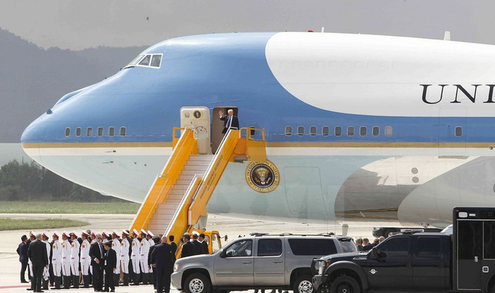 Quang cảnh lễ đón đoàn tại sân bay quốc tế Đà Nẵng. (Nguồn: TTXVN) Quang cảnh lễ đón đoàn tại sân bay quốc tế Đà Nẵng. (Nguồn: TTXVN)