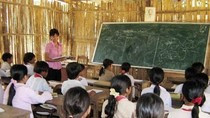 Đến bao giờ nhà giáo thực sự sống được bằng lương? (Ảnh minh hoạ: Báo Giáo dục và Thời đại) Đến bao giờ nhà giáo thực sự sống được bằng lương? (Ảnh minh hoạ: Báo Giáo dục và Thời đại)