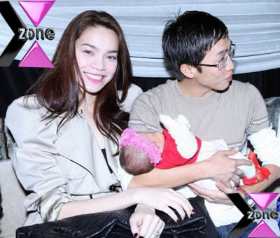 Chú thấy anh ru trẻ con ngủ có được không, em bé ngủ rồi đấy! Chú thấy anh ru trẻ con ngủ có được không, em bé ngủ rồi đấy!