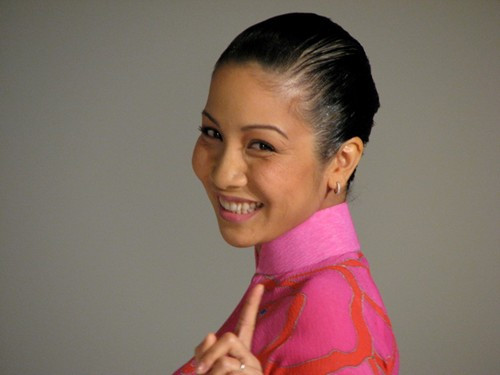 Ấy, em đừng tưởng lừa được chị, chị biết rồi nhé! Ấy, em đừng tưởng lừa được chị, chị biết rồi nhé!