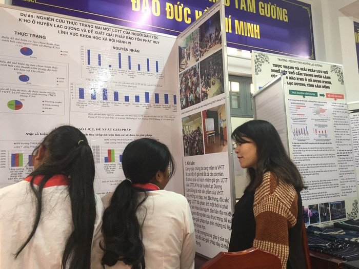 Cuộc thi khoa học kỹ thuật dành cho học sinh đang gây ra nhiều ý kiến trái chiều. (Ảnh minh họa: Lamdong.edu.vn) Cuộc thi khoa học kỹ thuật dành cho học sinh đang gây ra nhiều ý kiến trái chiều. (Ảnh minh họa: Lamdong.edu.vn)