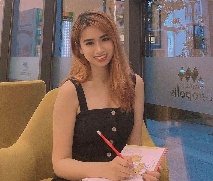 Nguyễn Nhật Minh tốt nghiệp loại giỏi Đại học Vanderbilt (Mỹ) với điểm tổng kết 3.9/4.0 và giành học bổng bậc tiến sĩ 6,5 tỉ đồng của Úc. (Ảnh: Nhân vật cung cấp) Nguyễn Nhật Minh tốt nghiệp loại giỏi Đại học Vanderbilt (Mỹ) với điểm tổng kết 3.9/4.0 và giành học bổng bậc tiến sĩ 6,5 tỉ đồng của Úc. (Ảnh: Nhân vật cung cấp)