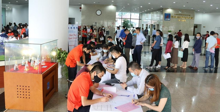 Đông đảo đoàn viên thanh niên các đơn vị PV Power, PVChem, VPI, PVEP tham gia hiến máu tình nguyện tại Hà Nội Đông đảo đoàn viên thanh niên các đơn vị PV Power, PVChem, VPI, PVEP tham gia hiến máu tình nguyện tại Hà Nội