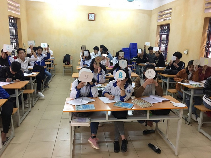 Những tiết học “xuyên biên giới” giúp học sinh hứng thú hơn với việc học tiếng Anh (Ảnh:NVCC) Những tiết học “xuyên biên giới” giúp học sinh hứng thú hơn với việc học tiếng Anh (Ảnh:NVCC)