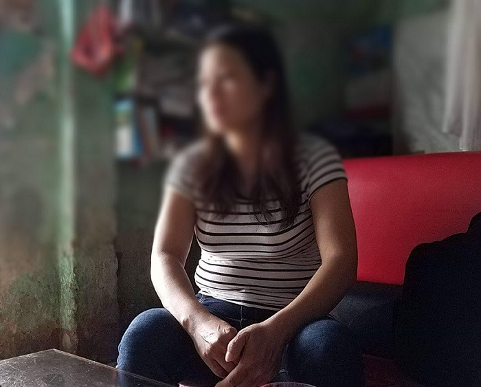 Cô H. lương 1.3 triệu đồng/ tháng nhưng vẫn được chào mời chạy viên chức (Ảnh: V.N)