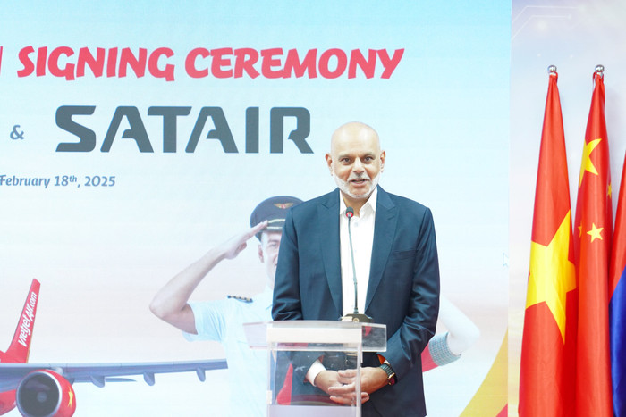 Ông Paul Lochab, Giám đốc Thương mại của Satair bày tỏ phấn khởi đồng hành cùng Vietjet trong giai đoạn phát triển rực rỡ tiếp theo. Photo 1 (12).jpg