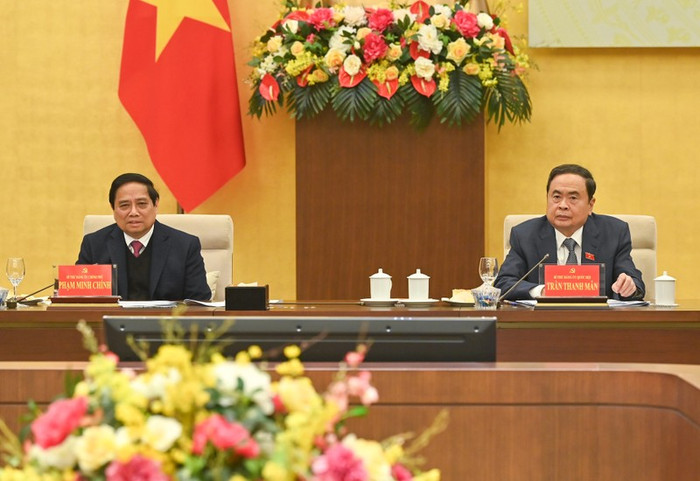 Bí thư Đảng ủy Chính phủ, Thủ tướng Chính phủ Phạm Minh Chính và Bí thư Đảng ủy Quốc hội, Chủ tịch Quốc hội Trần Thanh Mẫn chủ trì hội nghị. (Ảnh: Duy Linh) Bí thư Đảng ủy Chính phủ, Thủ tướng Chính phủ Phạm Minh Chính và Bí thư Đảng ủy Quốc hội, Chủ tịch Quốc hội Trần Thanh Mẫn chủ trì hội nghị. (Ảnh: Duy Linh)