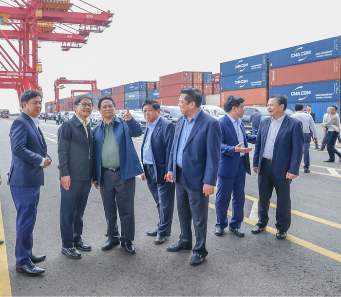 Thủ tướng Phạm Minh Chính thăm, khảo sát cảng biển Chu Lai. Ảnh: VGP/Nhật Bắc Thủ tướng Phạm Minh Chính thăm, khảo sát cảng biển Chu Lai. Ảnh: VGP/Nhật Bắc