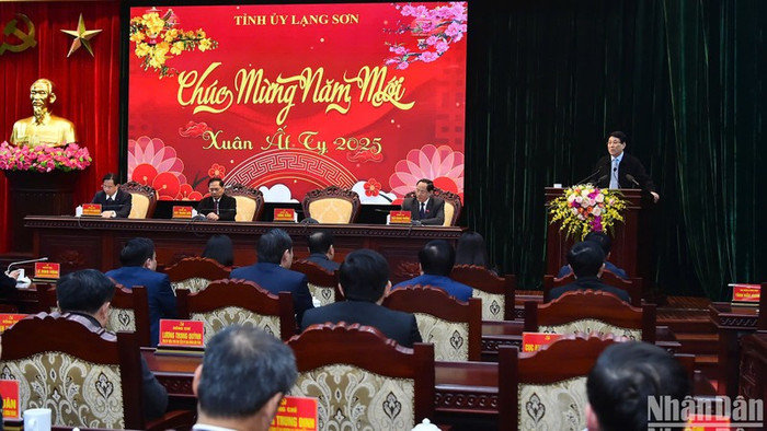 Chủ tịch nước Lương Cường phát biểu tại buổi làm việc. (Ảnh: Thủy Nguyên) Chủ tịch nước Lương Cường phát biểu tại buổi làm việc. (Ảnh: Thủy Nguyên)