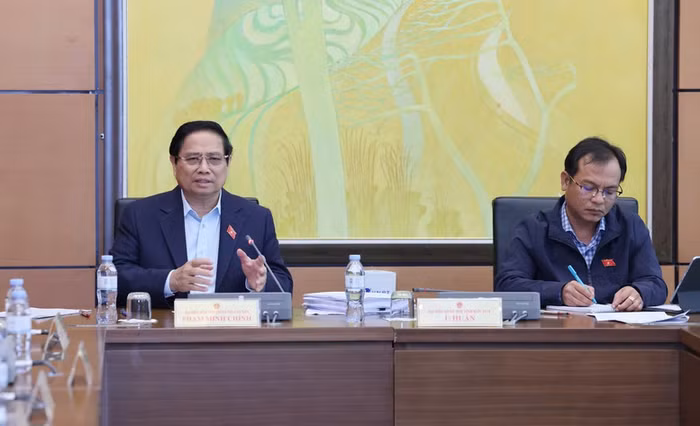 Thủ tướng nêu rõ, cần "cơ chế đặc biệt" cho quản lý, quản trị hoạt động khoa học công nghệ. Ảnh VGP/Nhật Bắc