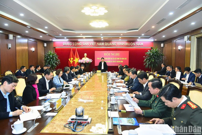 Toàn cảnh hội nghị.