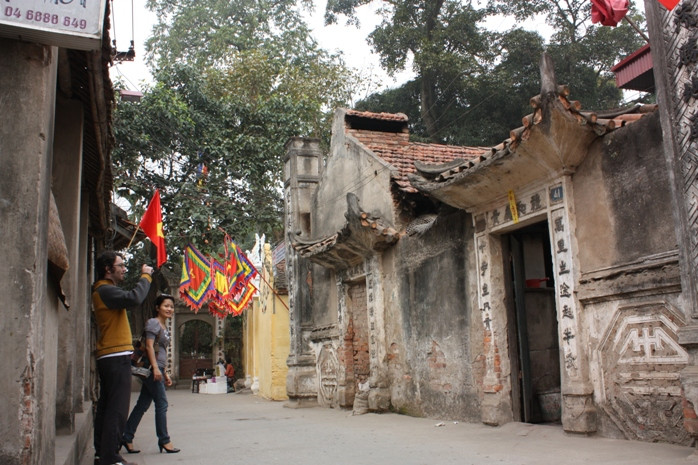 Ngoài "kho tàng" về nhà cổ, Cự Đà còn có chùa, miếu đã được xếp hạng di tích quốc gia đều là các công trình kiến trúc cổ Ngoài "kho tàng" về nhà cổ, Cự Đà còn có chùa, miếu đã được xếp hạng di tích quốc gia đều là các công trình kiến trúc cổ