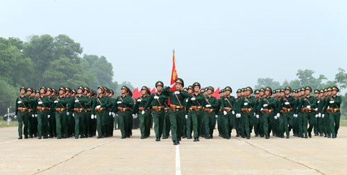 Quân đội kiên quyết không để bị động, bất ngờ ảnh 4 Quân đội kiên quyết không để bị động, bất ngờ ảnh 4